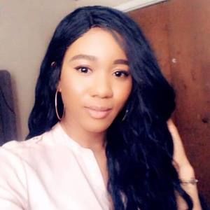 Meet your Posher, Rachelle